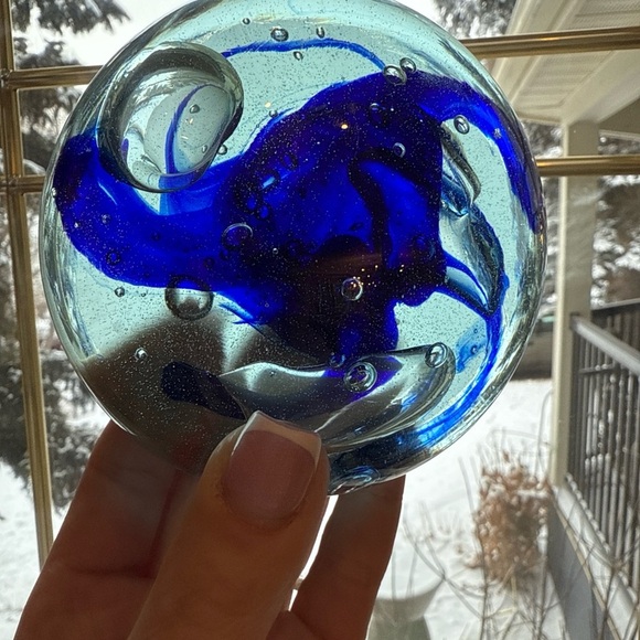 Skookum Art Glass 1979 Robert Held Paper Weight Large - Picture 2 of 16